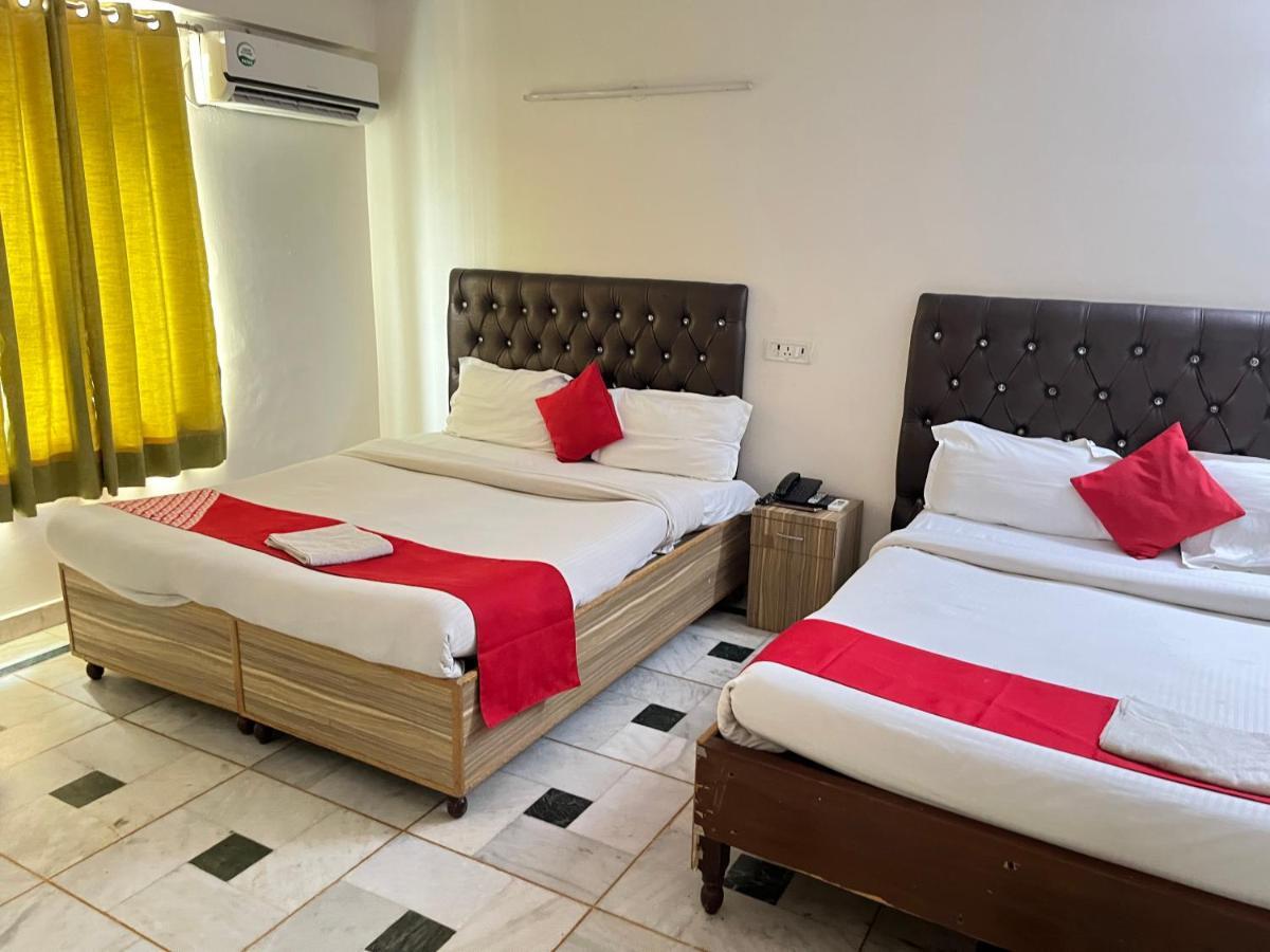 Hotel Star Palace - Near Karol Bagh Metro Делі Екстер'єр фото