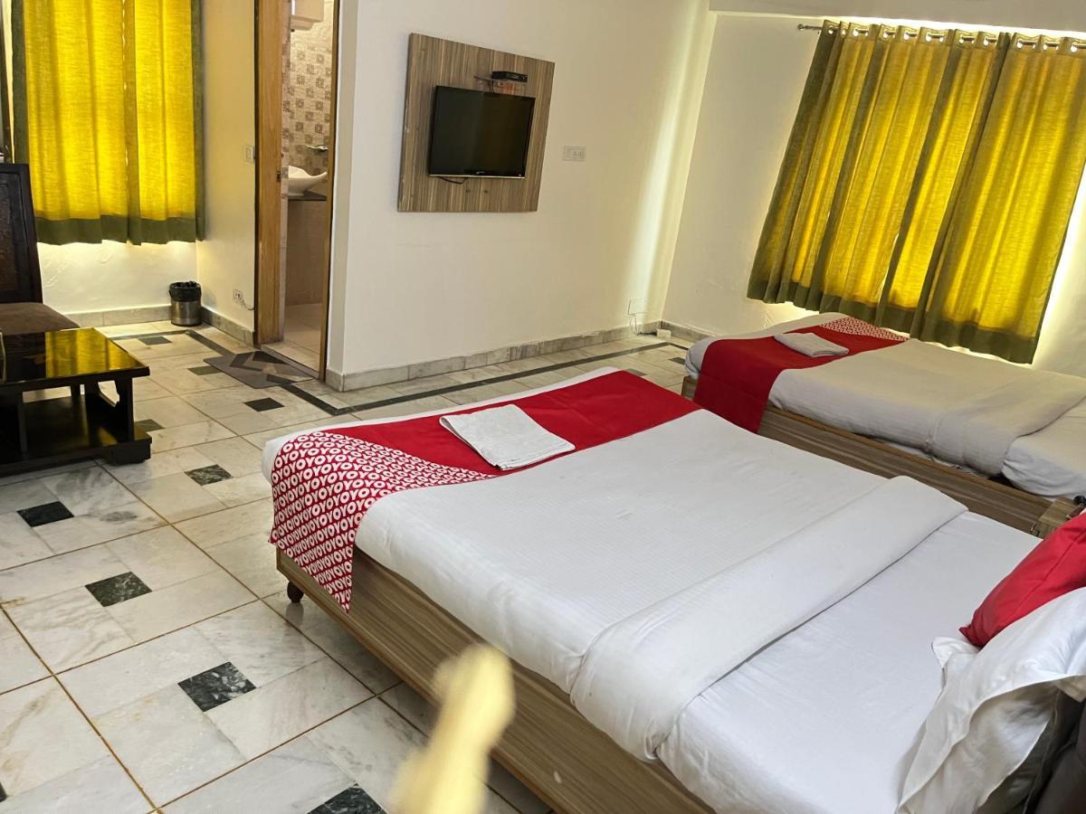 Hotel Star Palace - Near Karol Bagh Metro Делі Екстер'єр фото