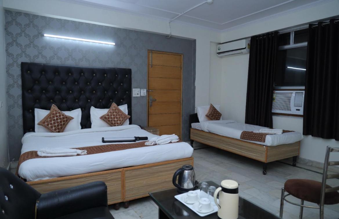Hotel Star Palace - Near Karol Bagh Metro Делі Екстер'єр фото